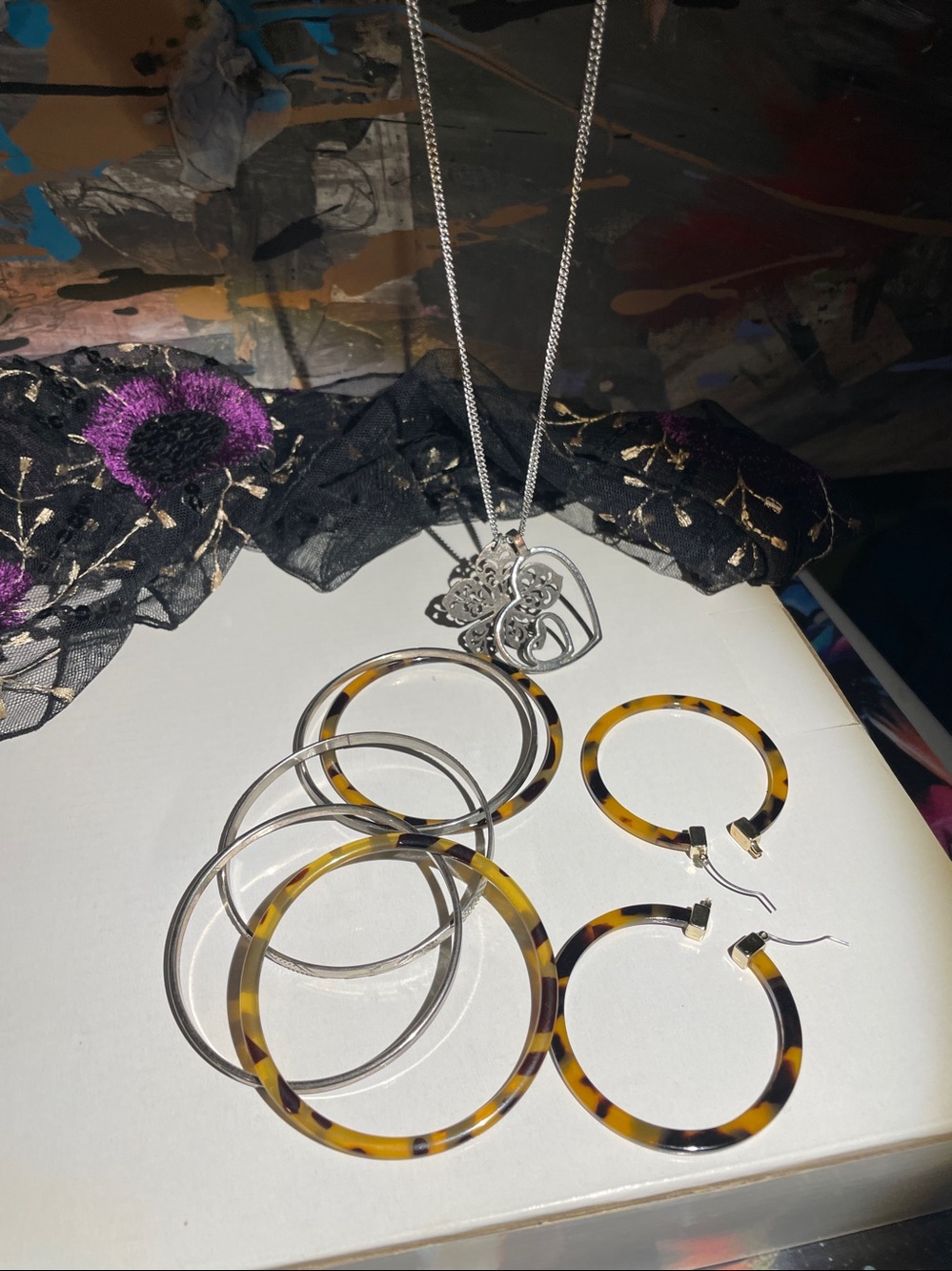 Tortoiseshell Acrylic Earrings - bracelets gunmetal bracelets Flower Heart Chain - Picture 9 of 10